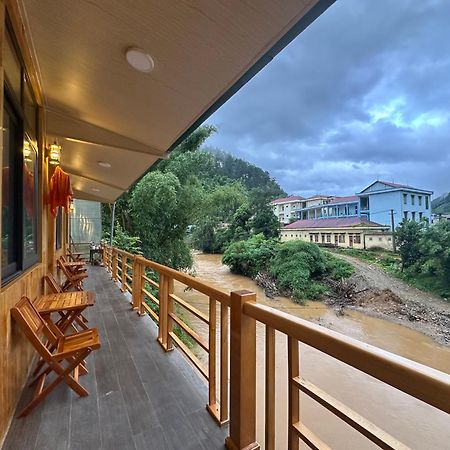 Nha Nghi Kim Dong Bed & Breakfast Mu Cang Chai Dış mekan fotoğraf